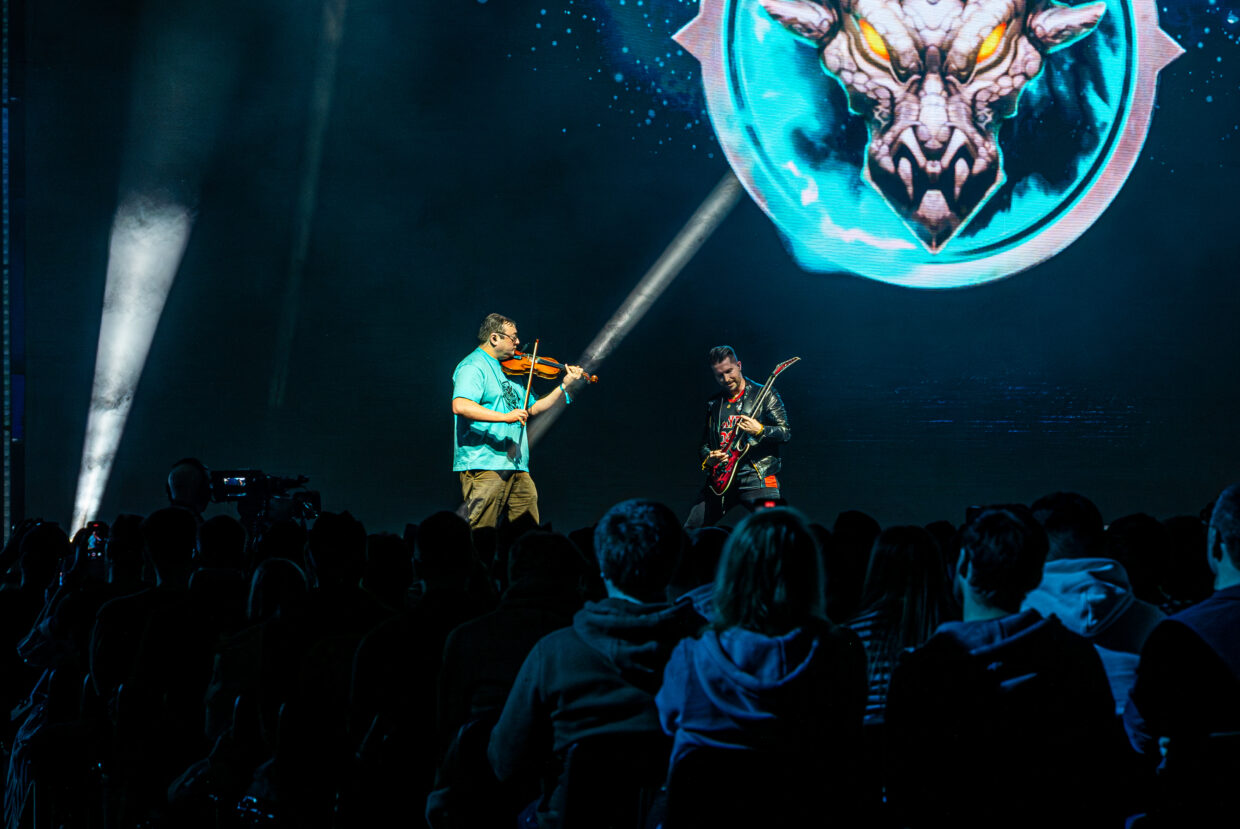 RuneFest 2025 opening door Cole Rolland en Mod Ash