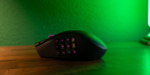 Razer zijkant 1